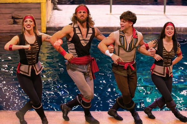 Pirates-Red-Team-Dance