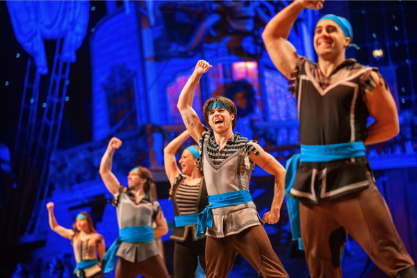 Pirates Voyage Dinner & Show project
