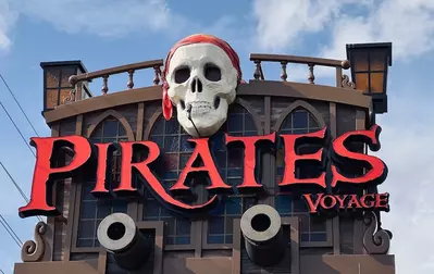 Pirates Voyage sign in Pigeon Forge