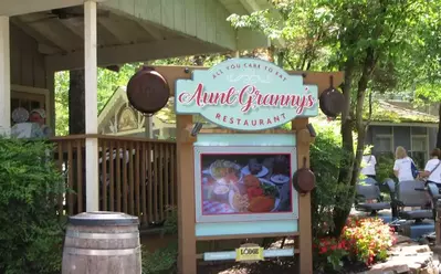 Aunt Granny's restaurant in Dollywood