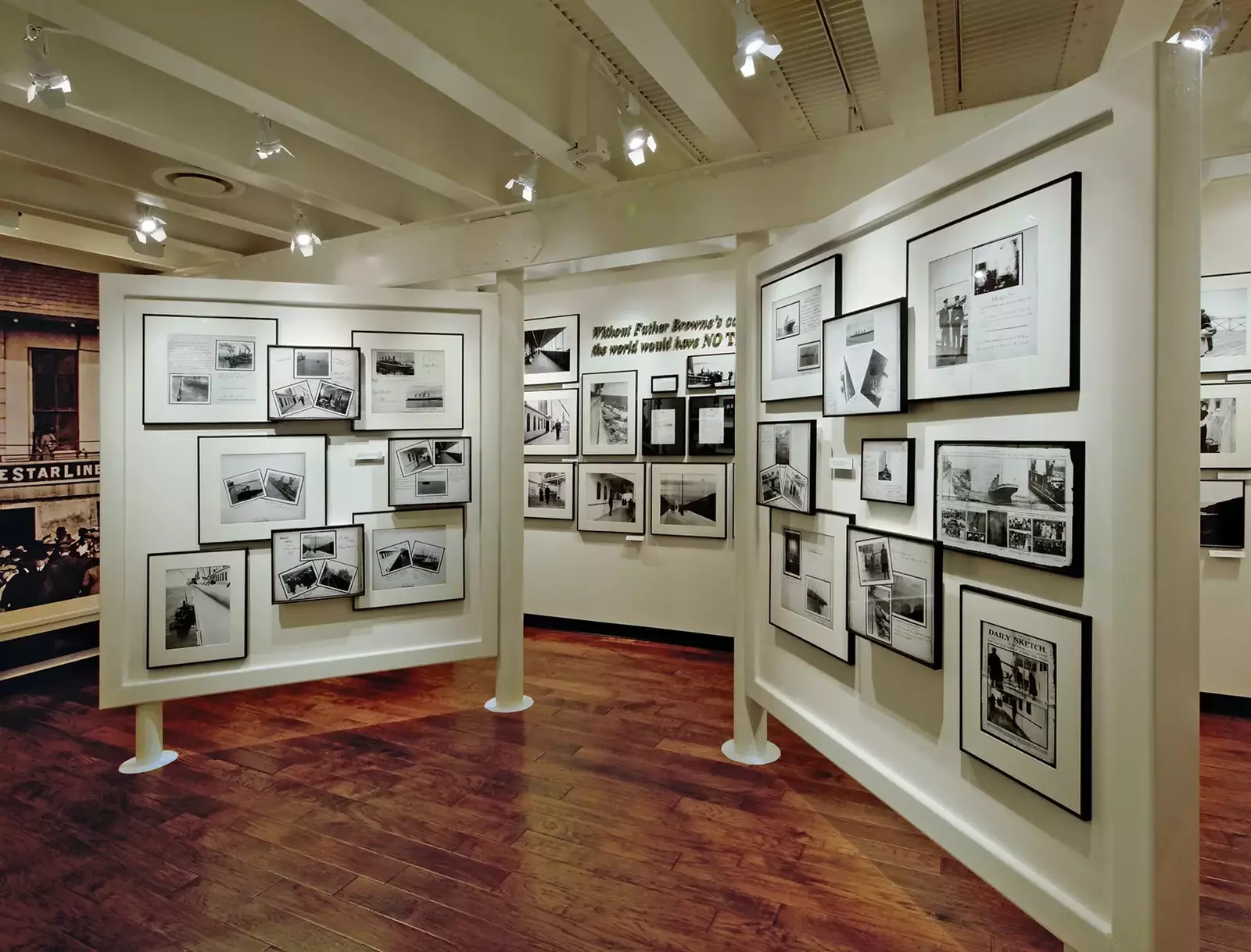 photos inside titanic museum