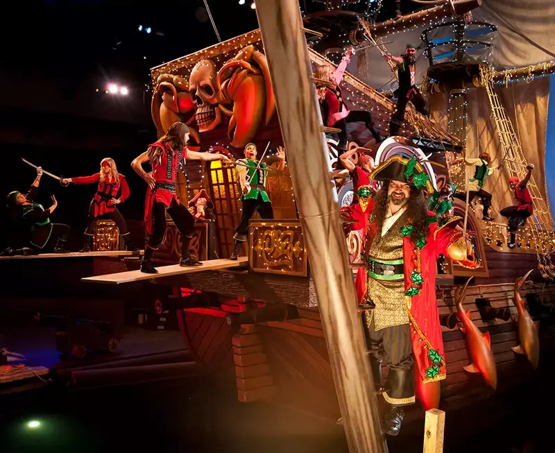 PV_XMAS_Scrooge-and-Battle